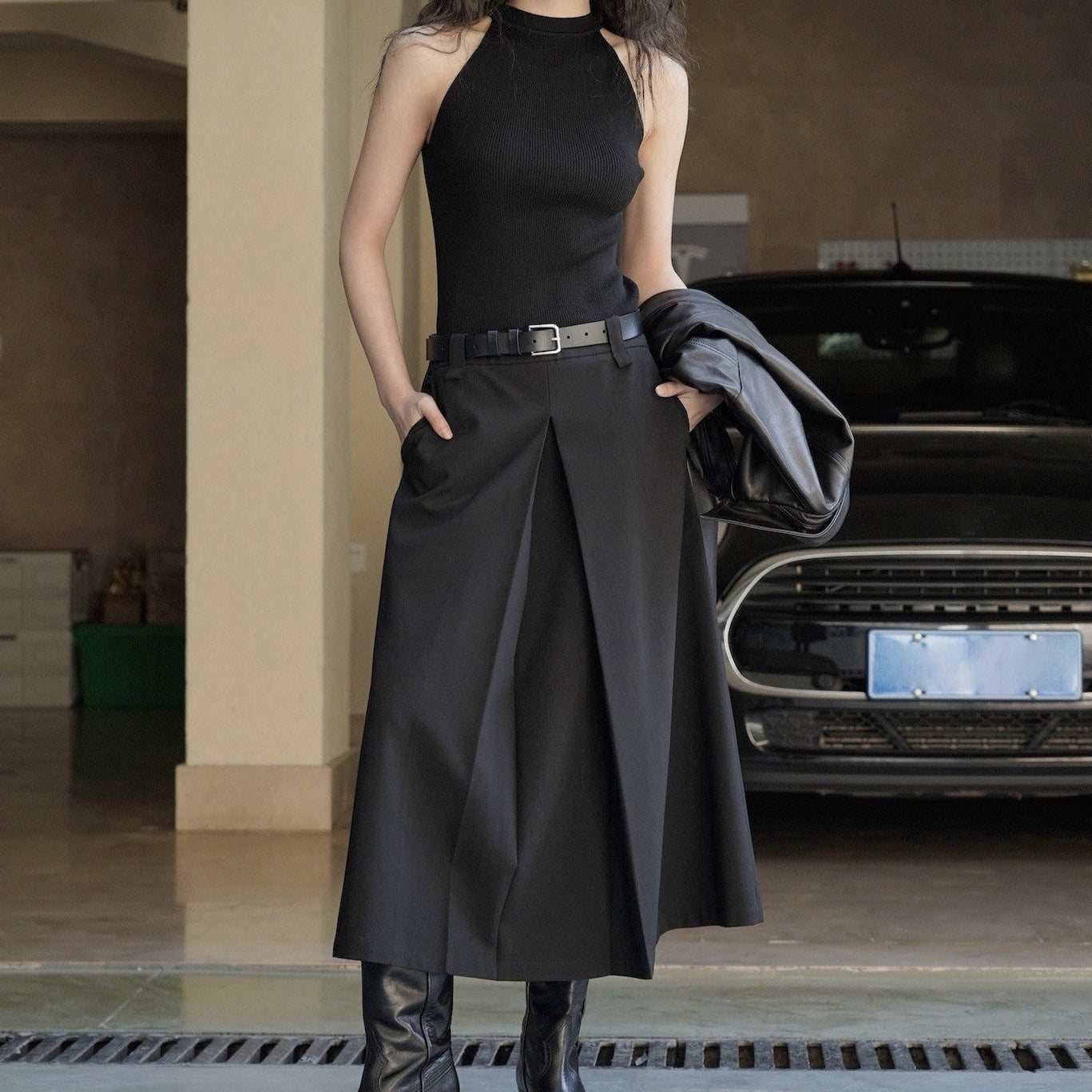 Retro A-Line Pleated Midi Skirt - Black