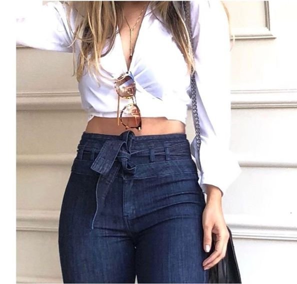 High-Rise Belted Wide-Leg Stretch Jeans