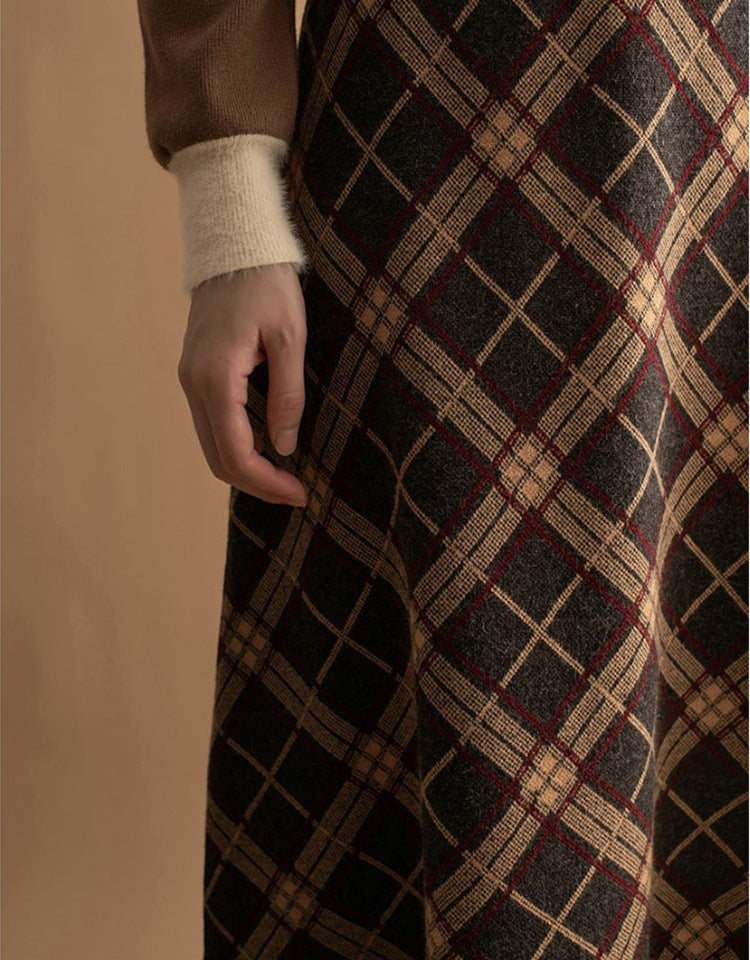 Midi Plaid Wool Skirt - Brown