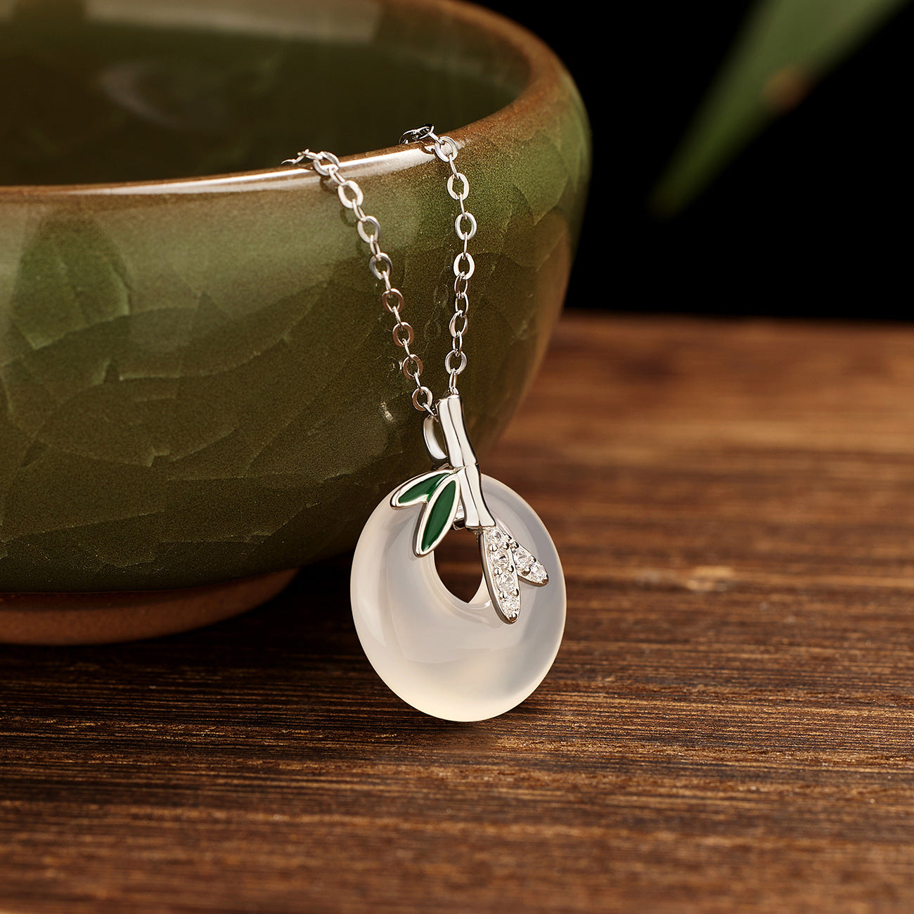 Natural Chalcedony Peace Buckle Necklace