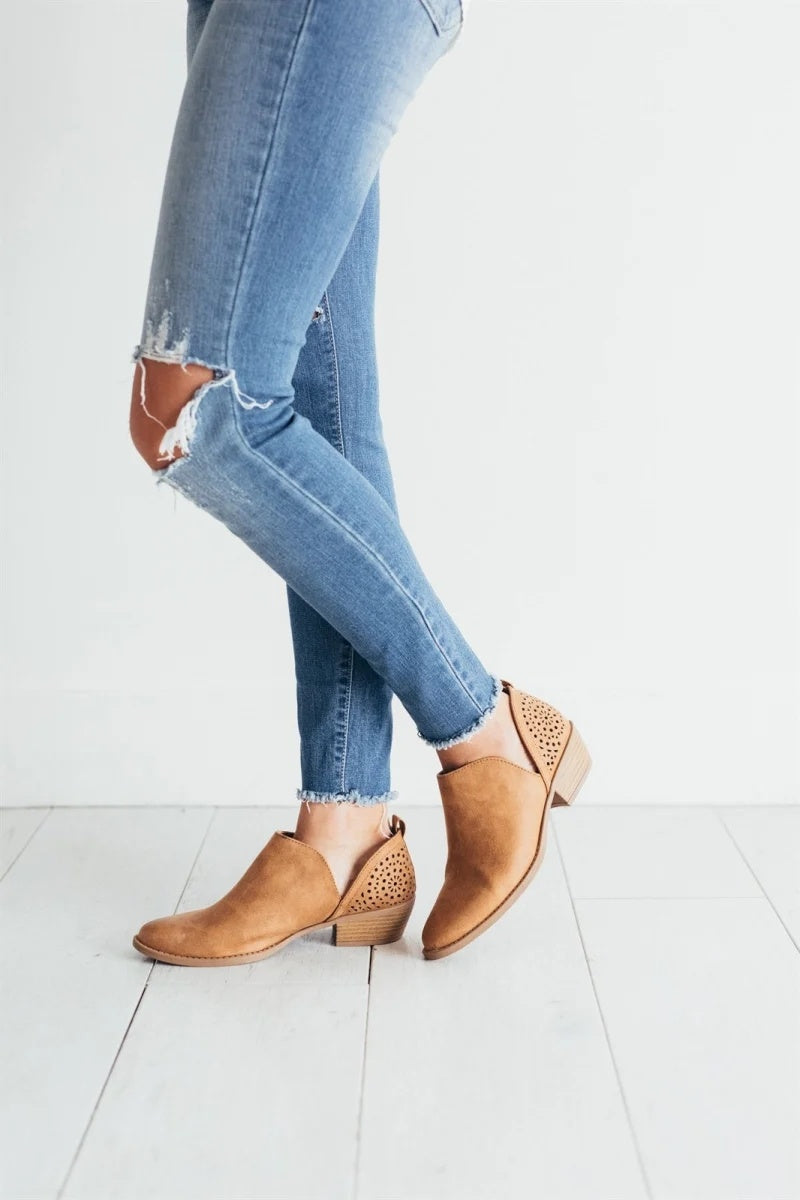 Retro Mesh Ankle Square Heels Boots